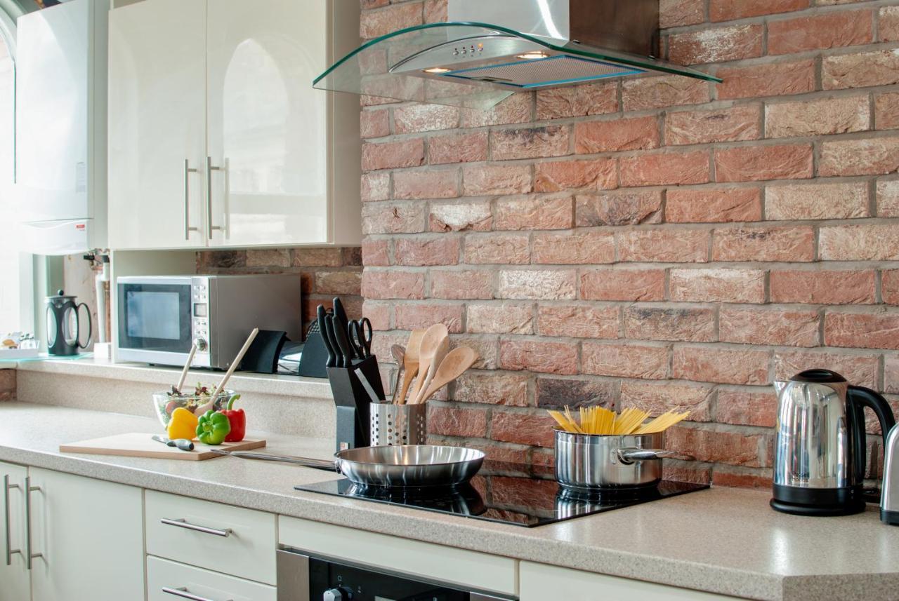 Base Serviced Apartments - Sir Thomas Street Liverpool Luaran gambar