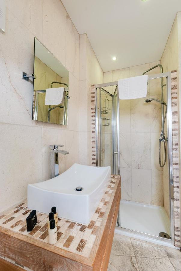 Base Serviced Apartments - Sir Thomas Street Liverpool Luaran gambar