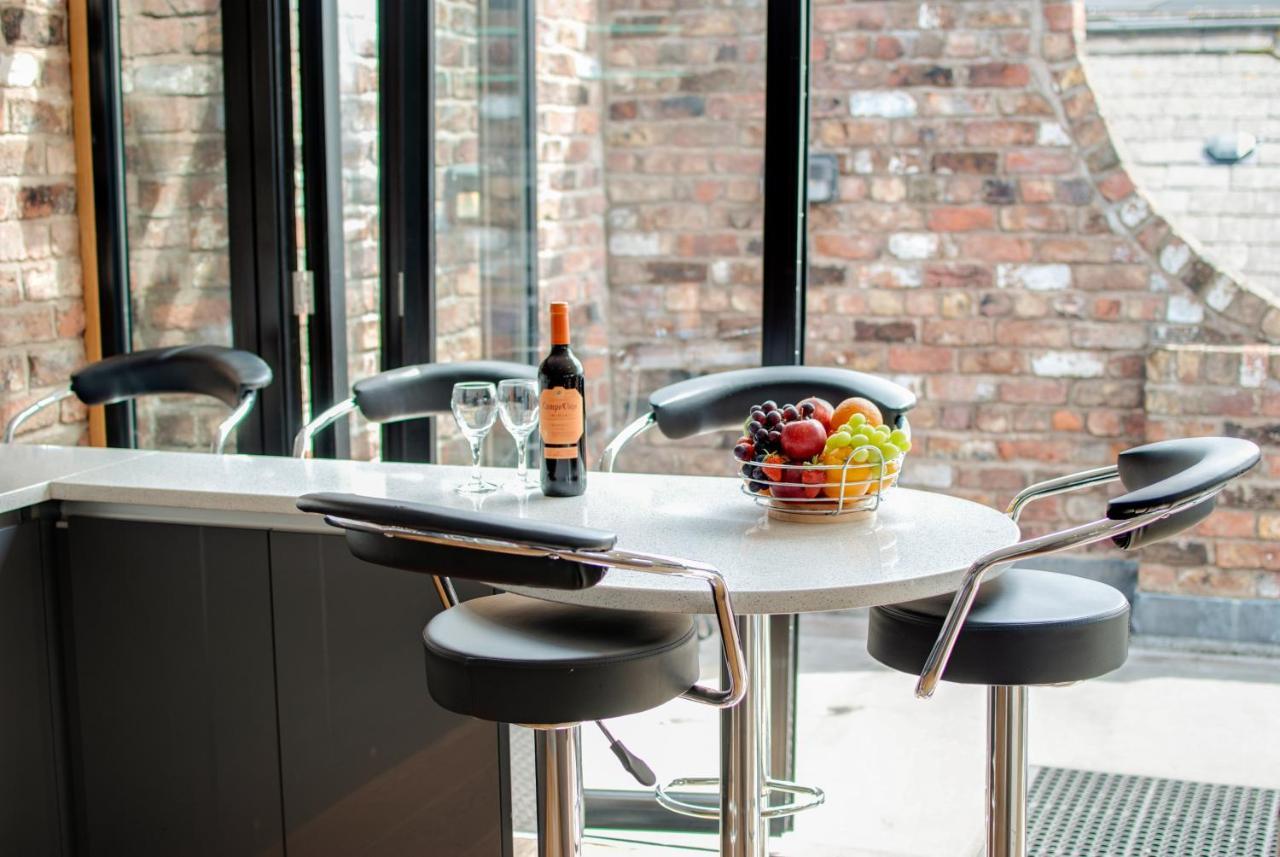 Base Serviced Apartments - Sir Thomas Street Liverpool Luaran gambar
