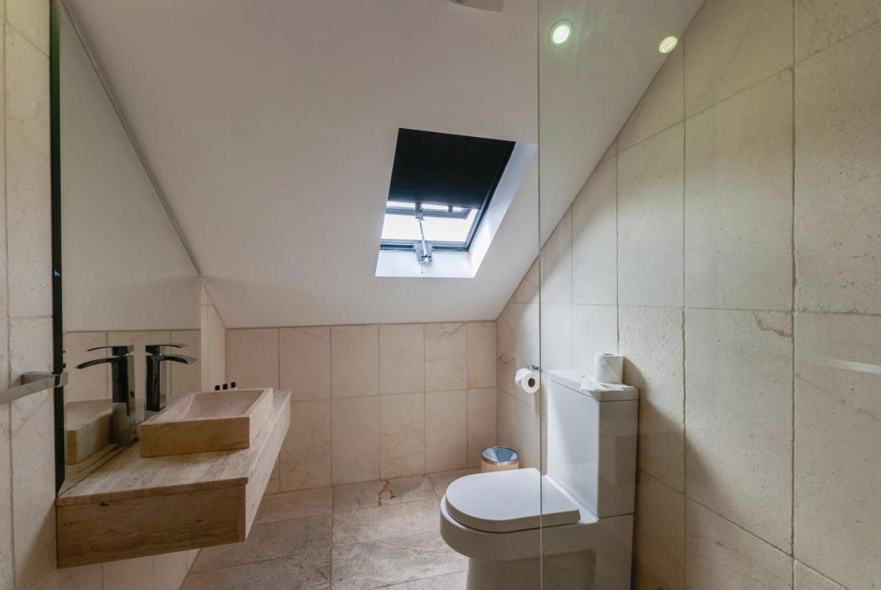 Base Serviced Apartments - Sir Thomas Street Liverpool Luaran gambar